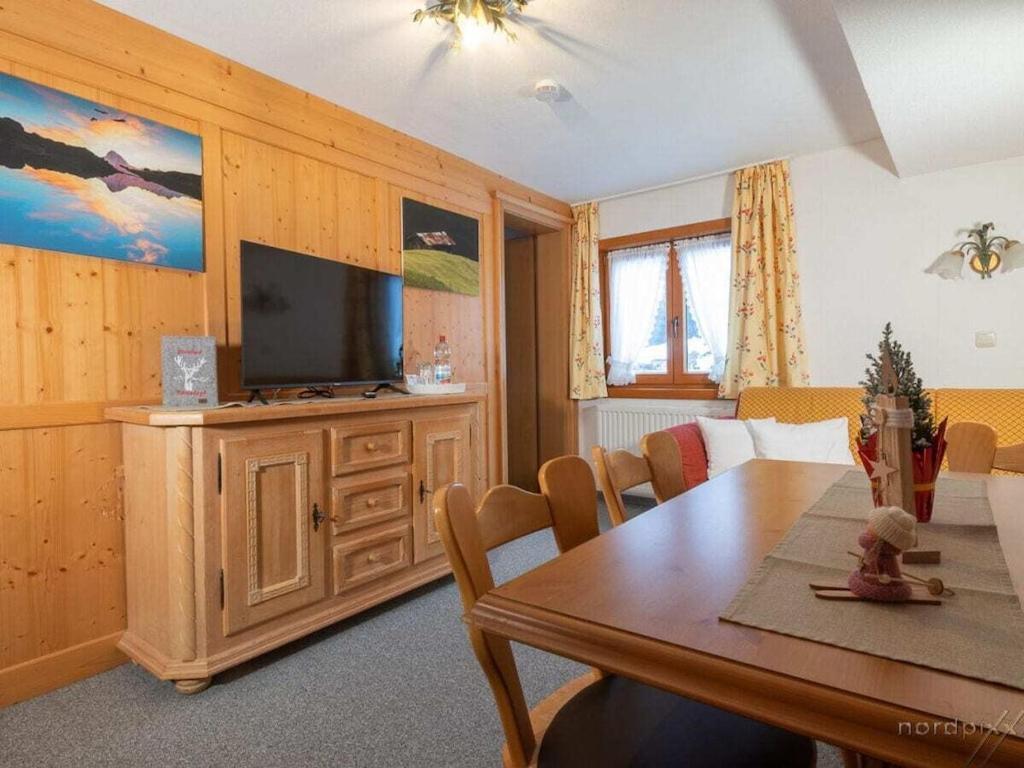 Holiday Apartment In Mittelberg With Wifi Exteriör bild